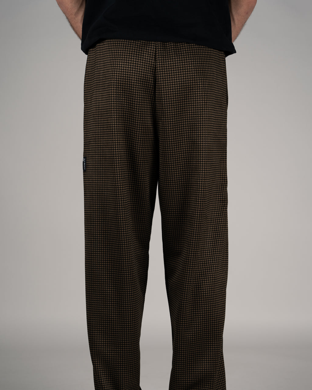 Brown-patterned Pants