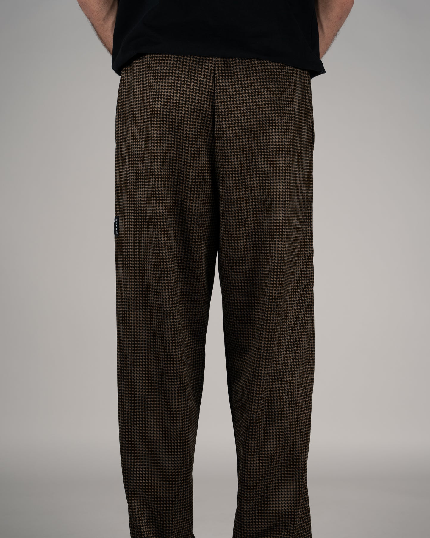 Brown-patterned Pants