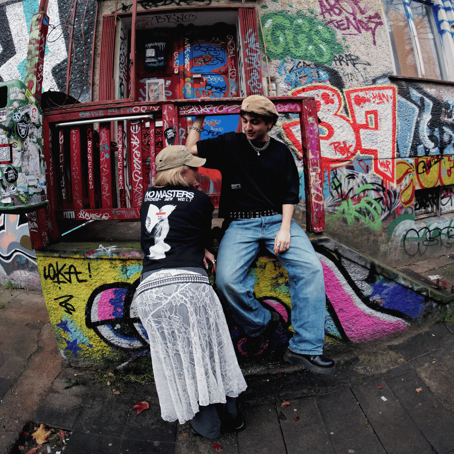 NO MASTERS T-Shirt Cropped